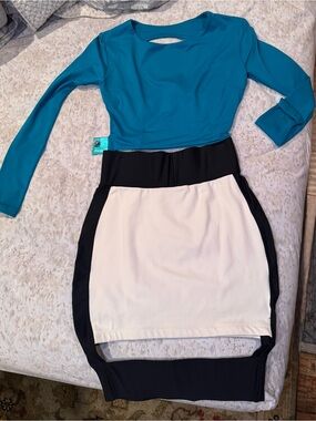 Geebin Flores Colorblock Skirt Set